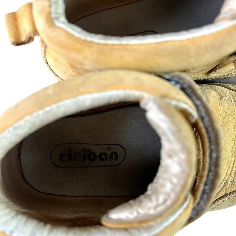 Ciciban Kids Boots Toddler 25 Yellow Leather Upper Lining Casual Play Hiking